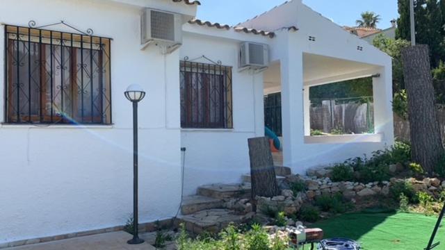 Villa Carmen - Chalet privado con piscina, jardín y barbacoa Alcossebre Exterior foto
